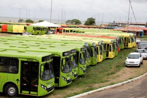 Ônibus novos trarão aumento de passagem
